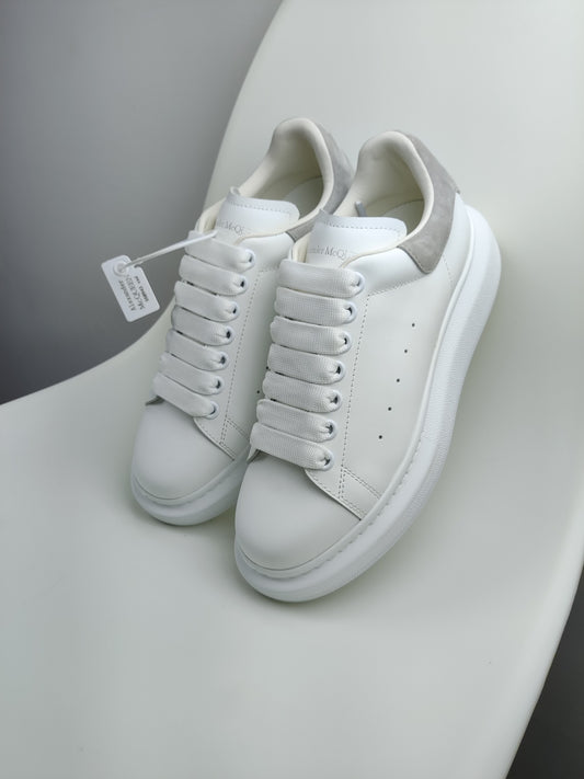 Alexander McQueen Cinza