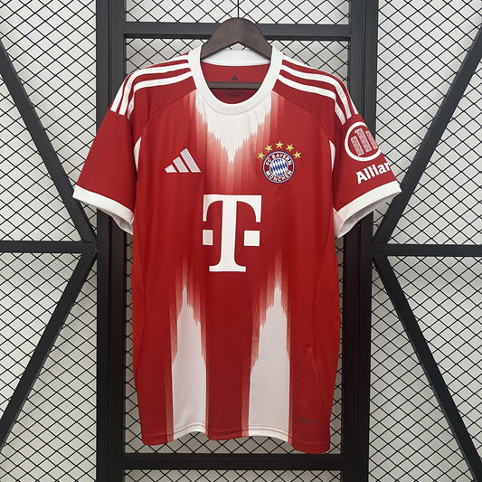 Bayern München Principal 25/26