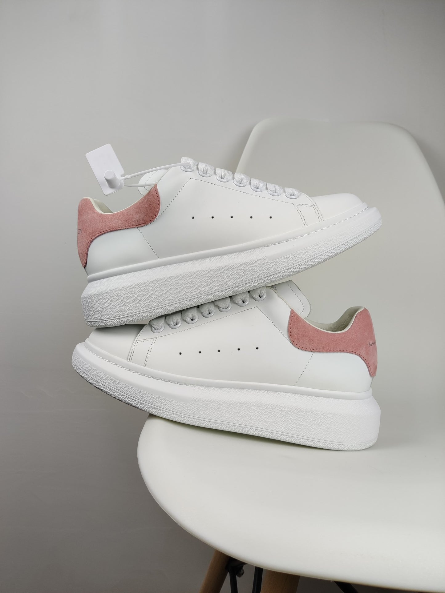 Alexander McQueen Rosa