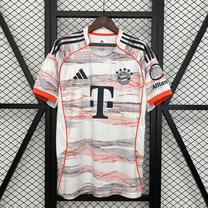 Bayern München Terceira 25/26