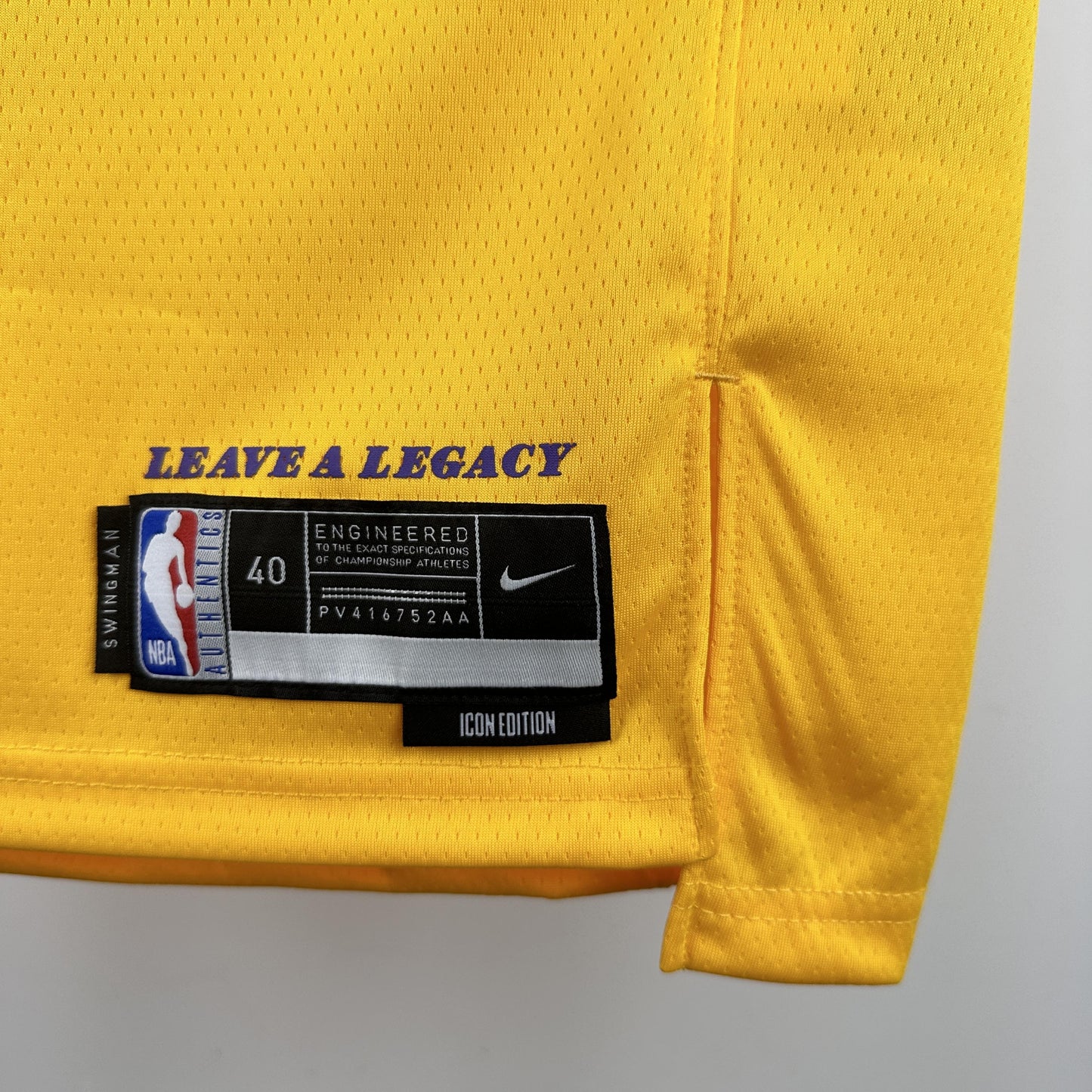 LA Lakers Amarela